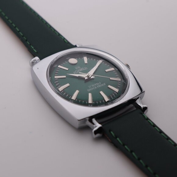 Vintage Roamer ST96 Watch – Swiss Made, 17 Jewels, Manual Wind, Stylish - Picture 6 of 8